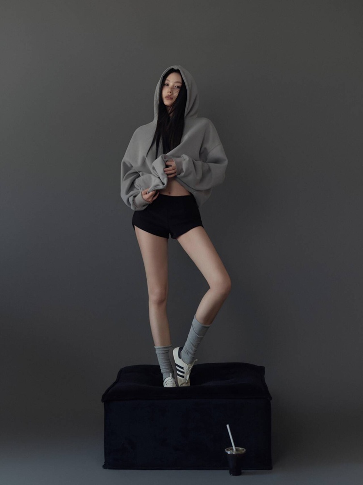 Ethnic Clothing & Online Fashion Store Khaadi Us - Gray Mood Portrait Theme Photography Costume