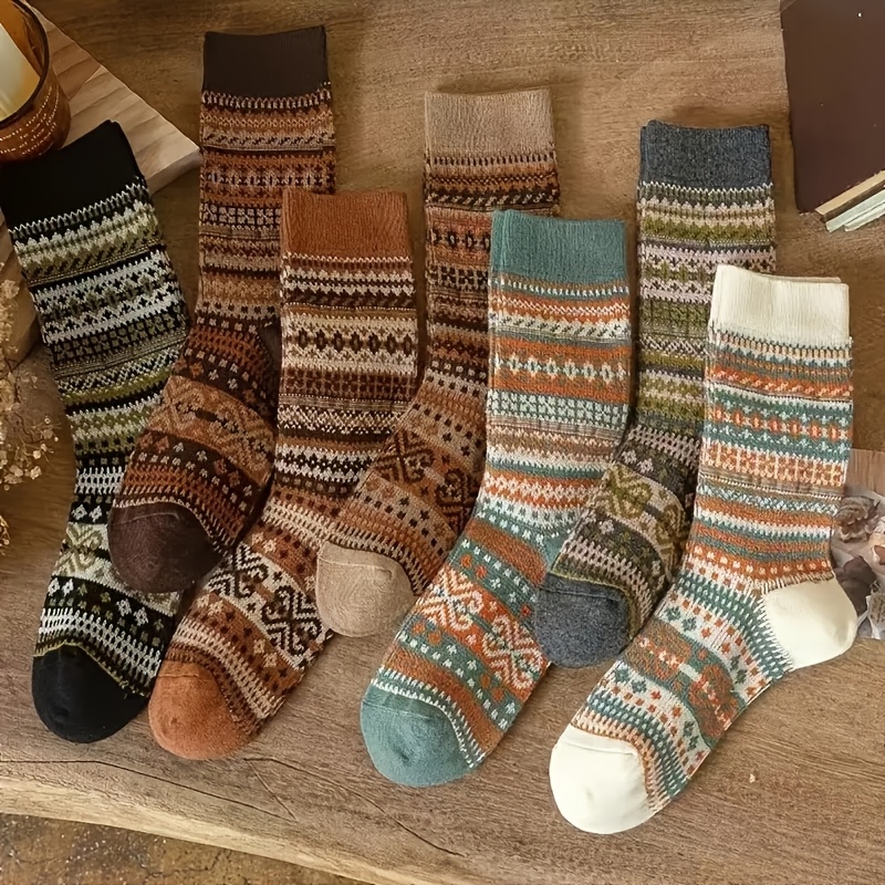 Retro 7-Color Mid-Calf Socks f – обзор и цена Winter Ethnic Fashion For Women