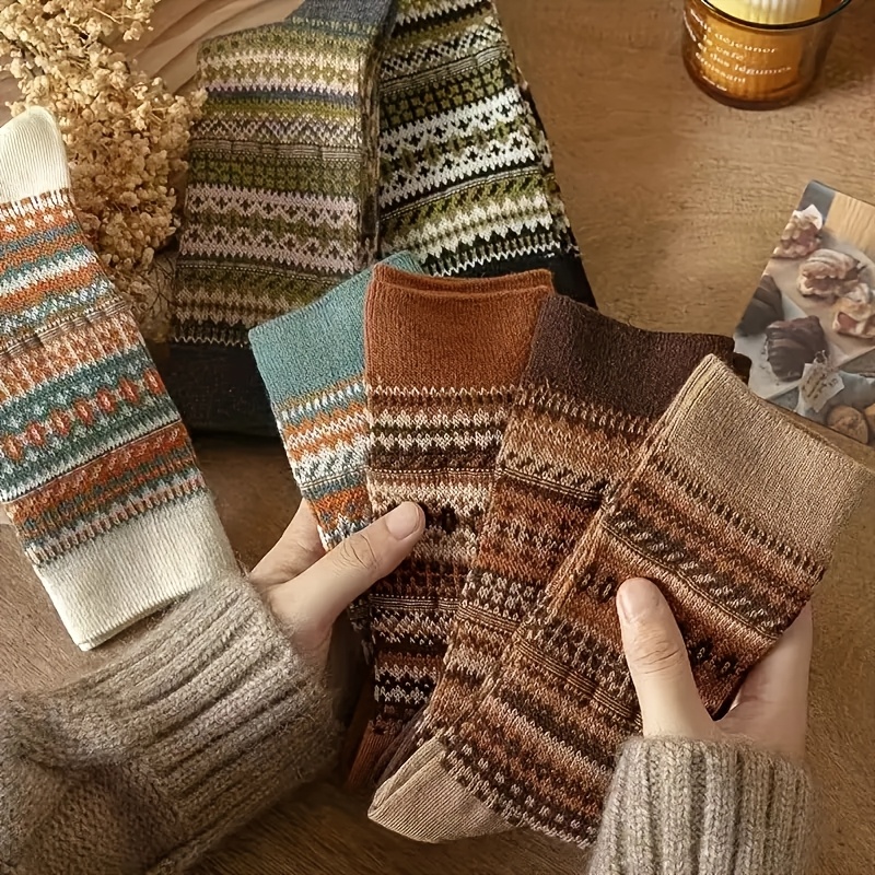 Retro 7-Color Mid-Calf Socks f – обзор и цена Winter Ethnic Fashion For Women