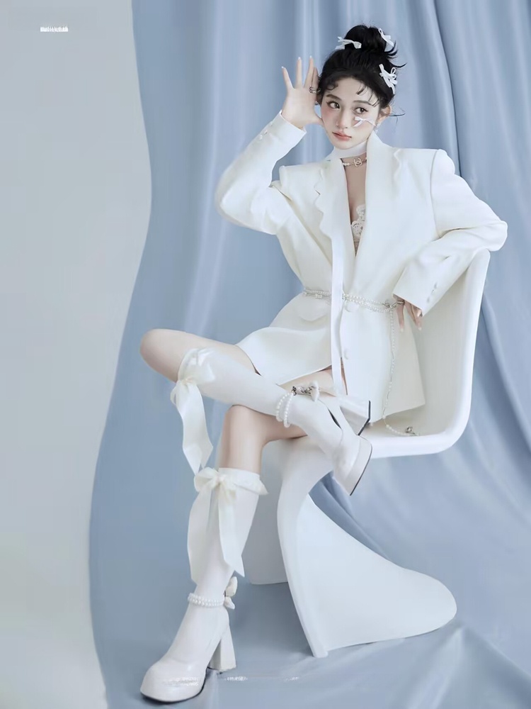 Studio Photography Suit White  – обзор и цена Ethnic Clothing & Online Fashion Store Khaadi Us