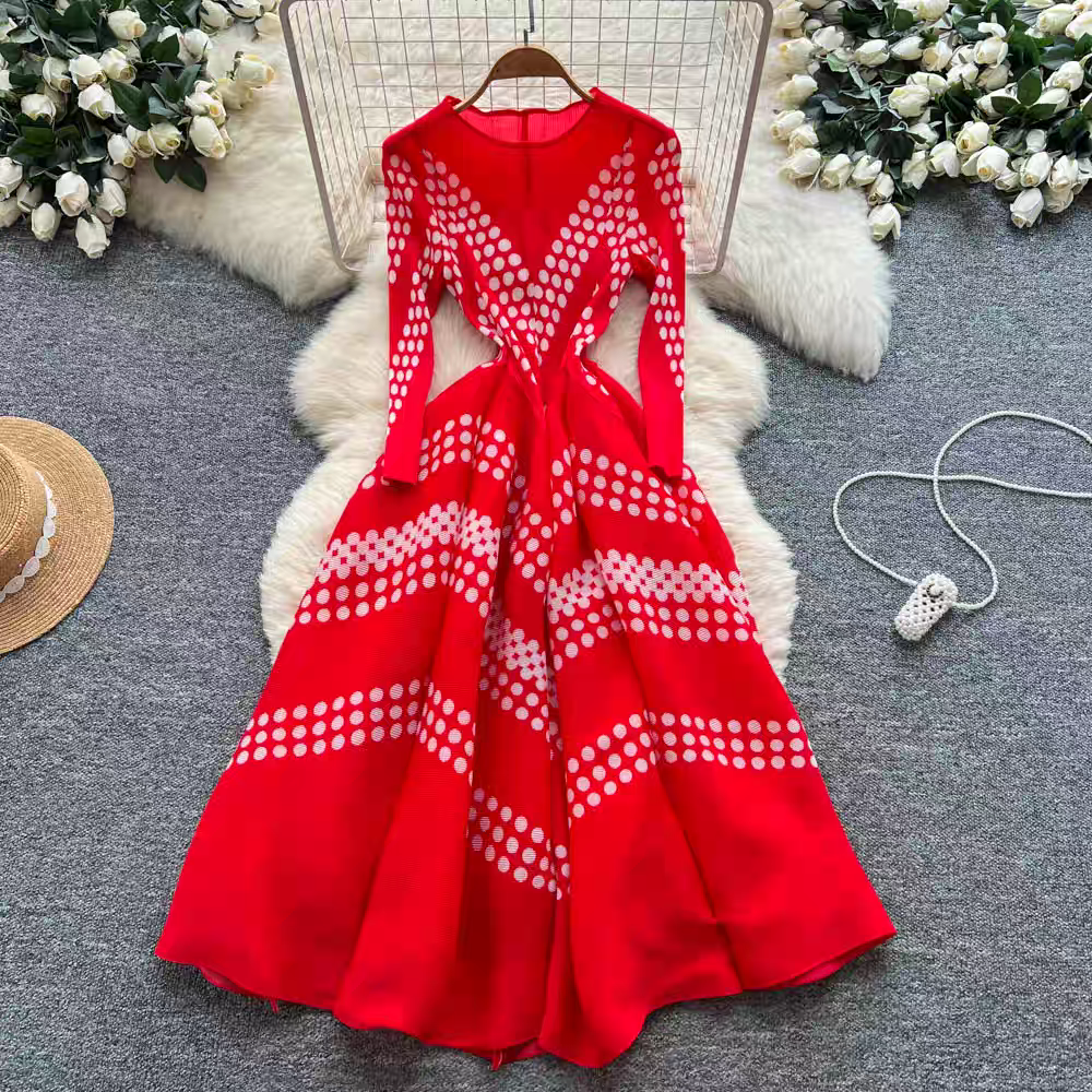 Elegant Polka Dot Pleated Dres – обзор и цена Ethnic Fashion Dress