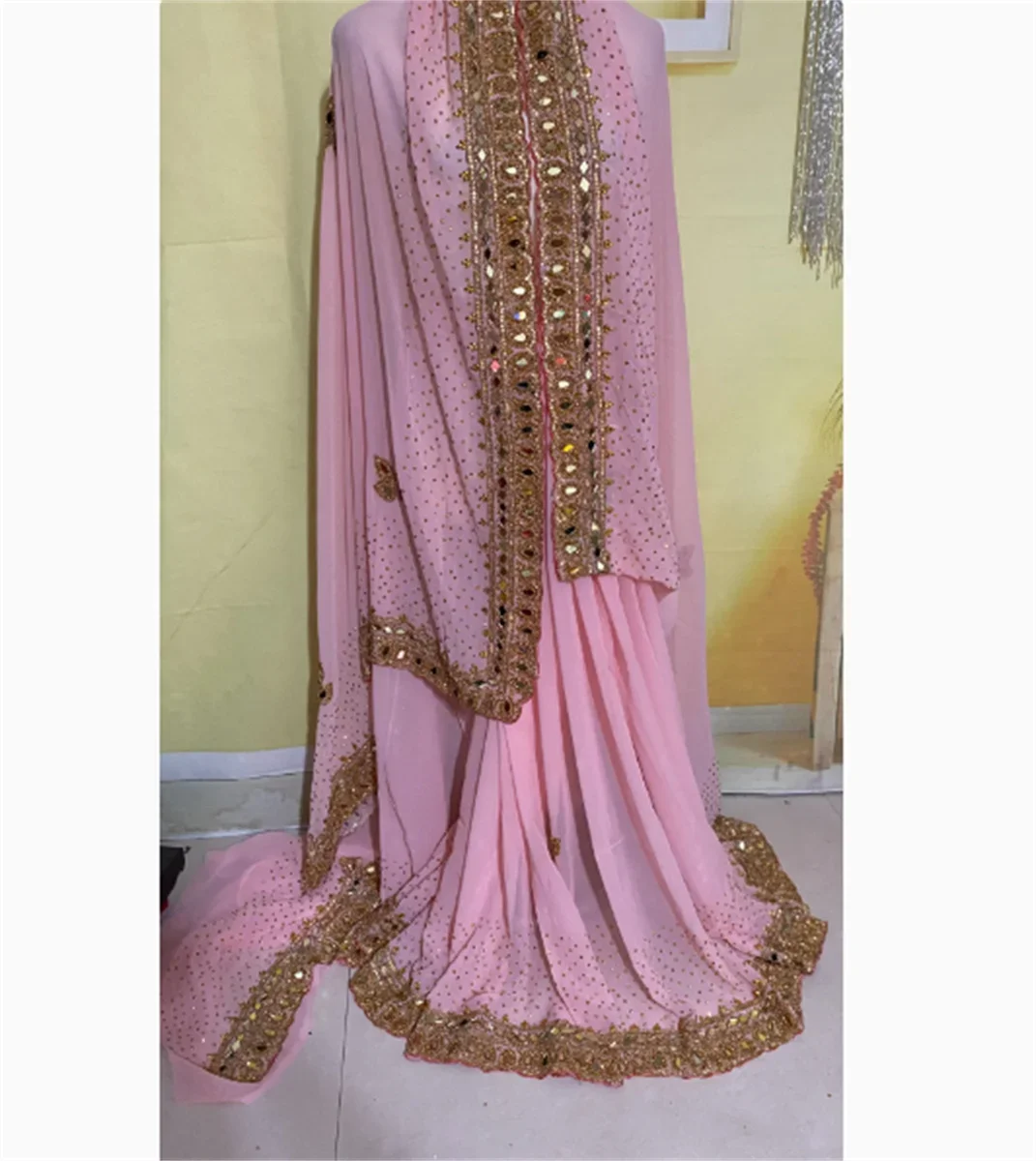 India Sari Nepal Thailand 6-me – обзор и цена Salwar Kameez Set